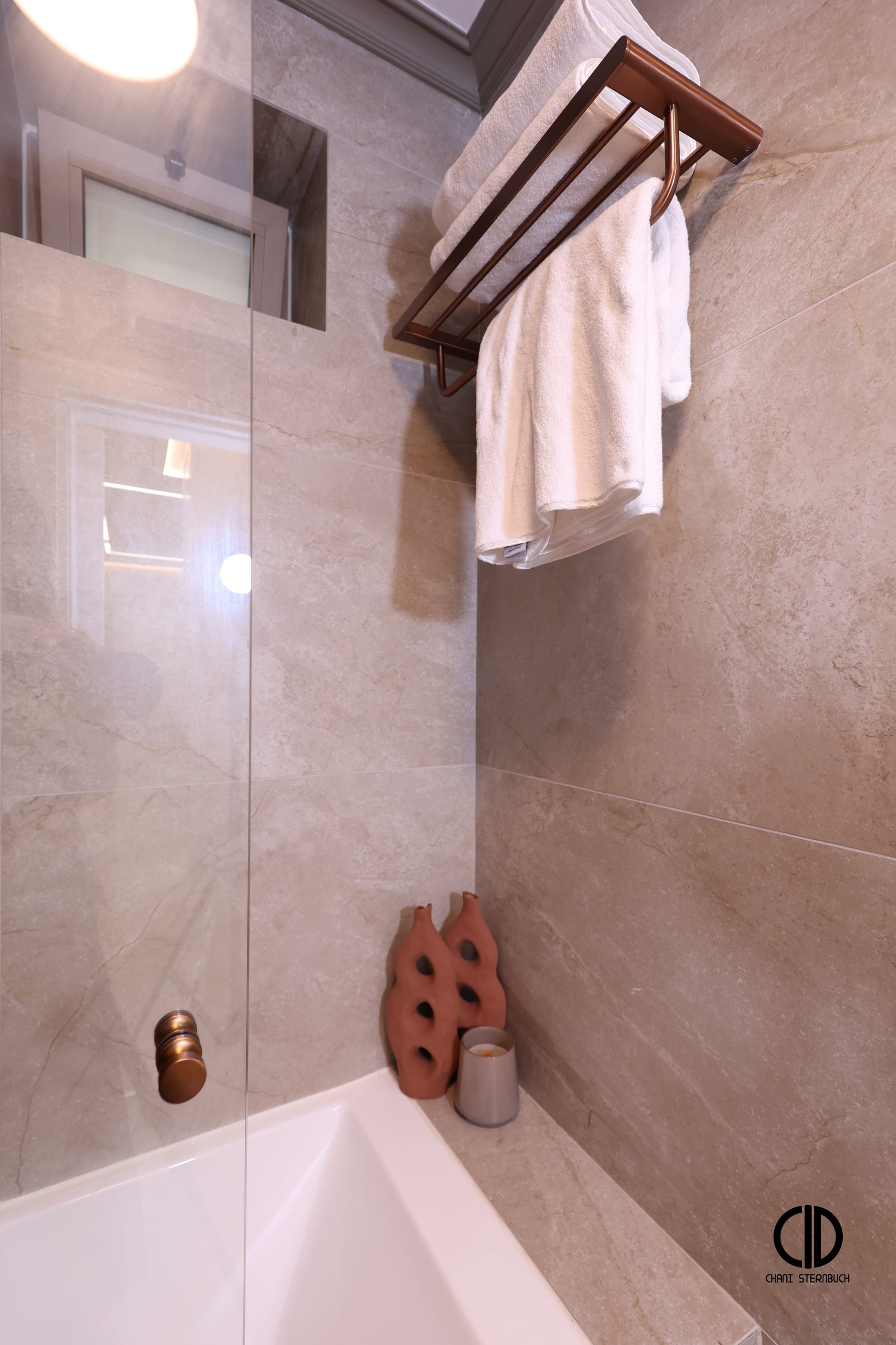 The cozy, inviting vibe of this stunning Airbnb will have guests hitting the repeat button. ‎