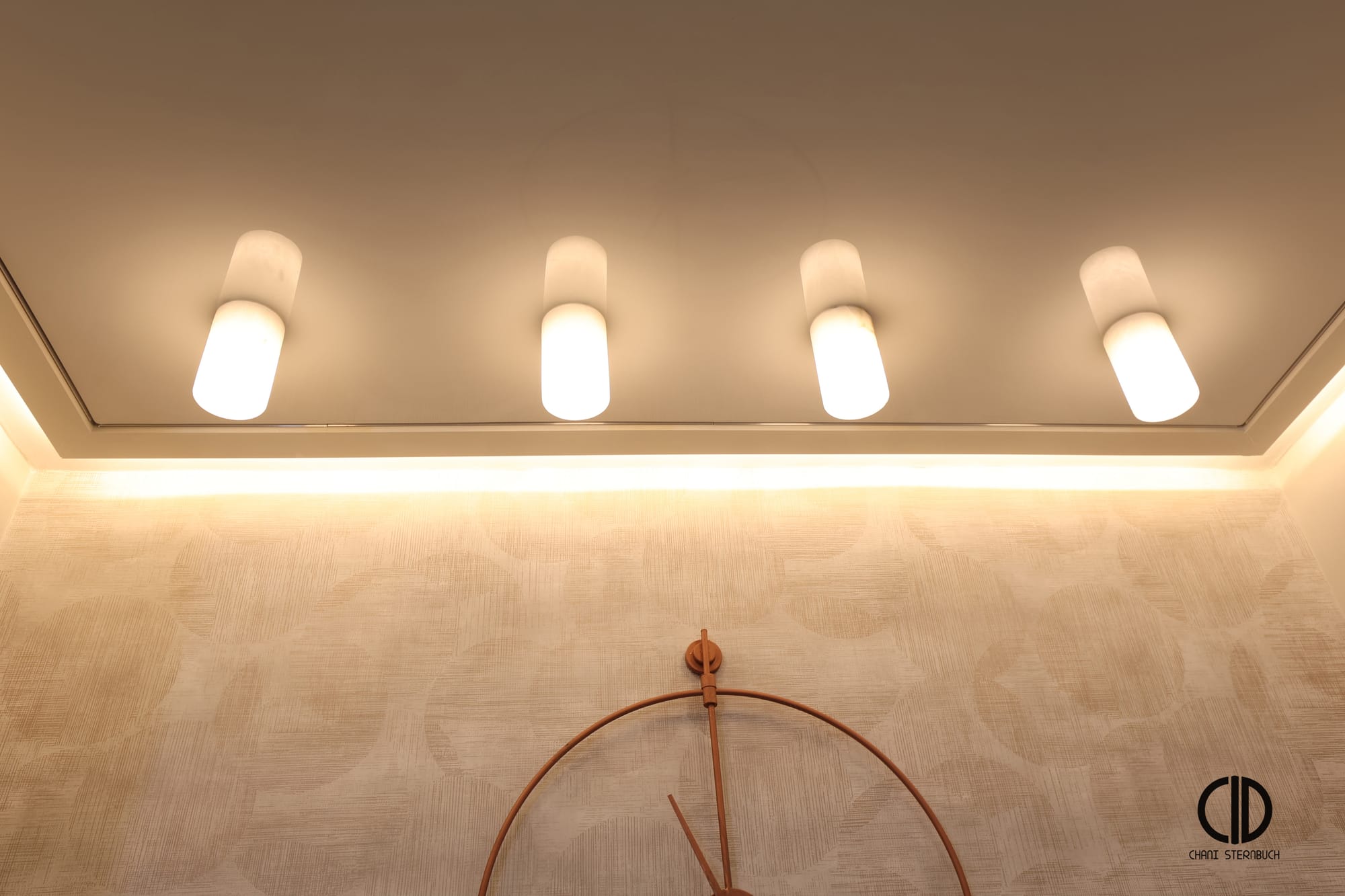 The cozy, inviting vibe of this stunning Airbnb will have guests hitting the repeat button. ‎