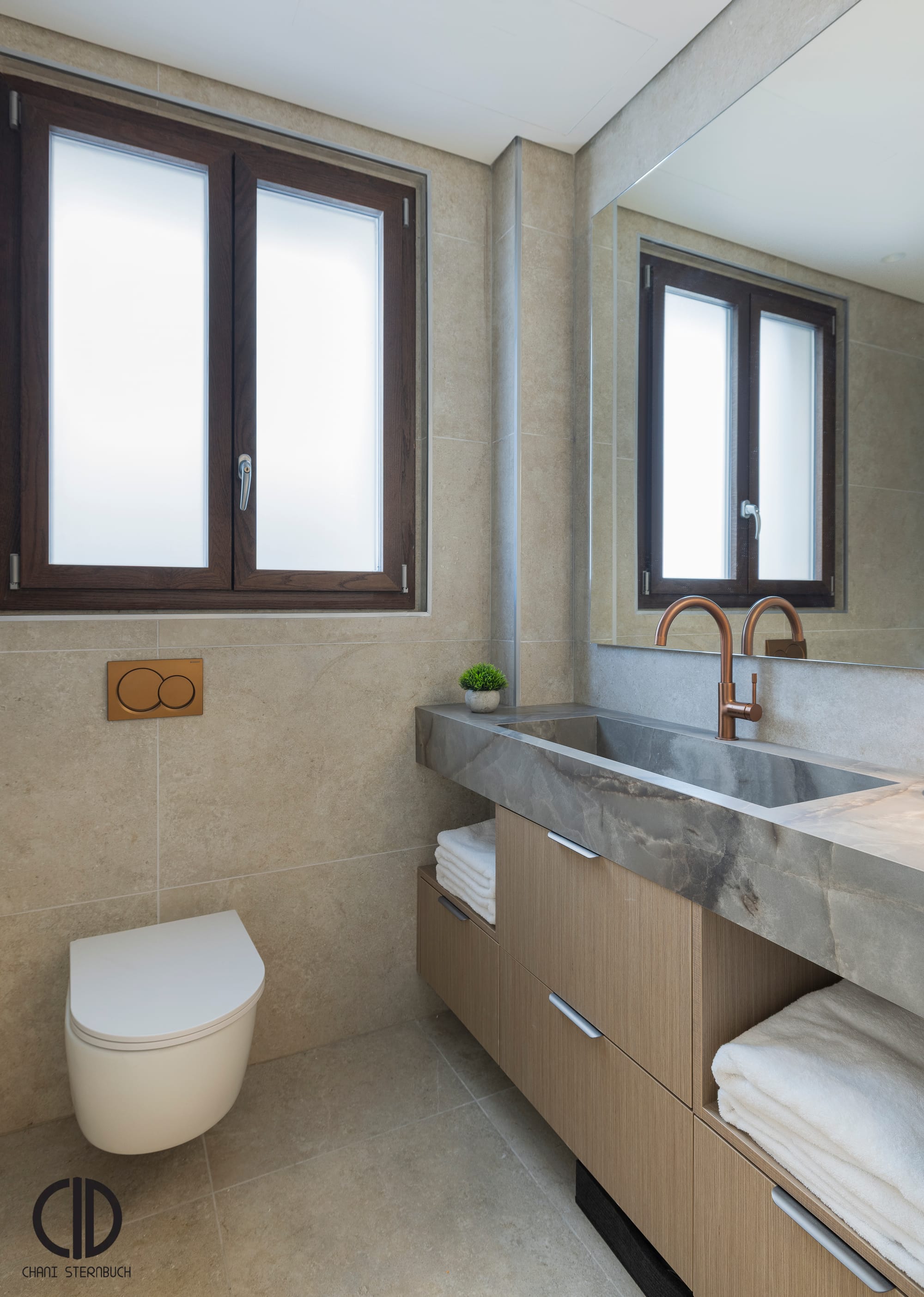 Stylish, Flexible Family Living in the Heart of Jerusalem