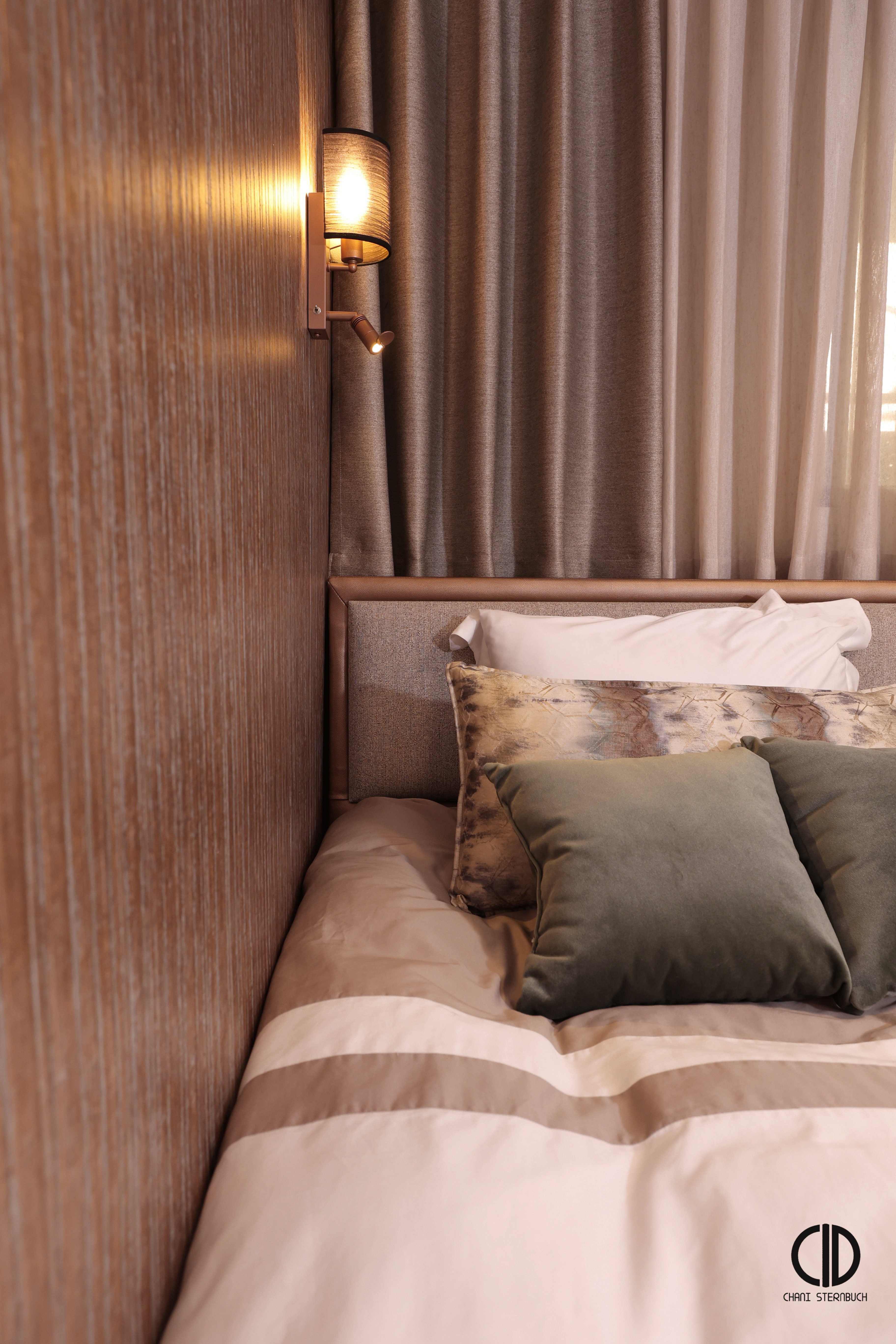 The cozy, inviting vibe of this stunning Airbnb will have guests hitting the repeat button. ‎