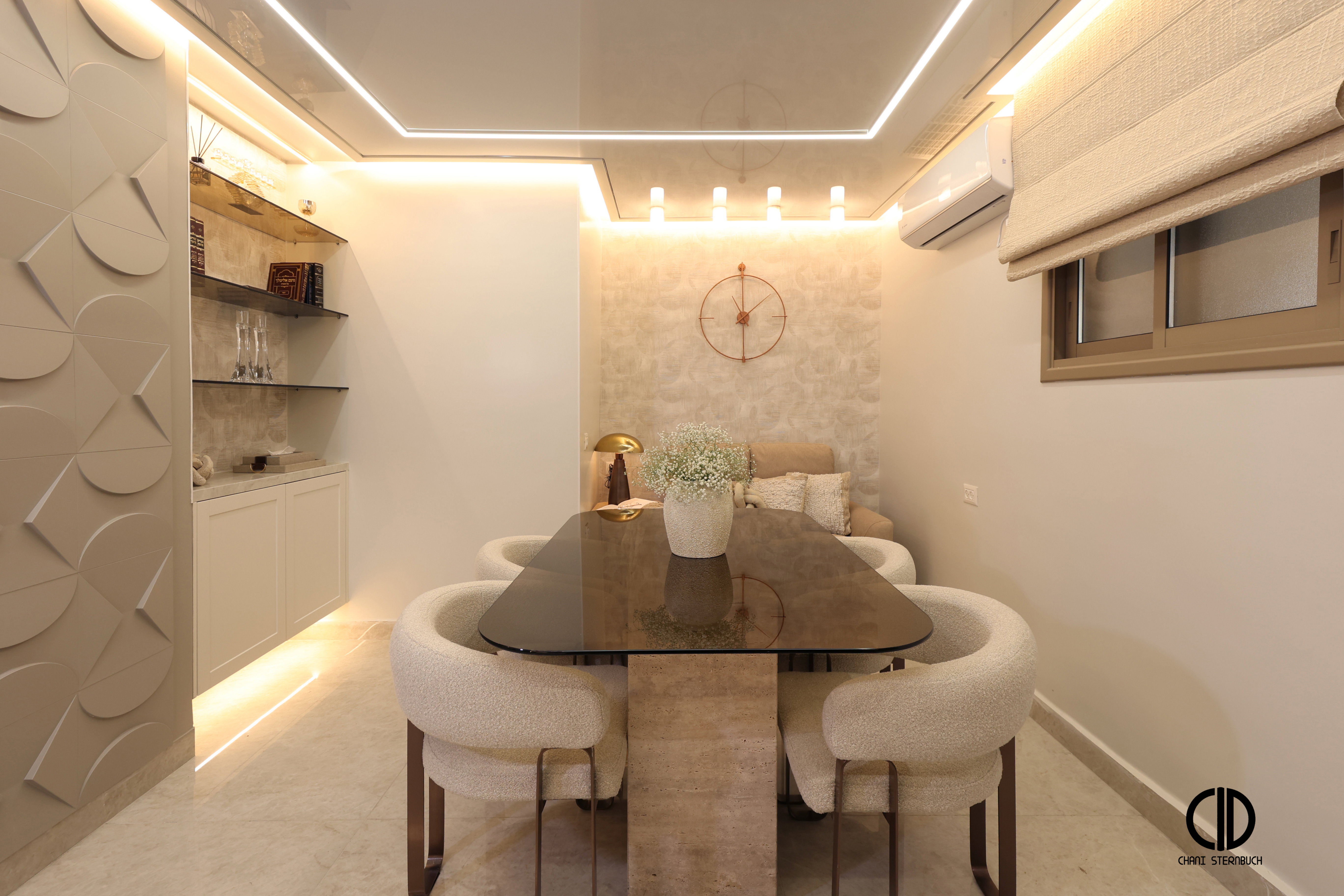 The cozy, inviting vibe of this stunning Airbnb will have guests hitting the repeat button. ‎