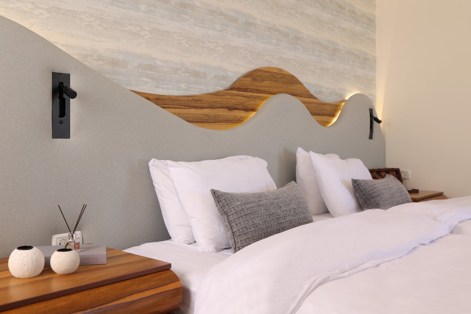 The Netanya Miracle: Designing a Full Apartment Against the Clock - The master bedroom