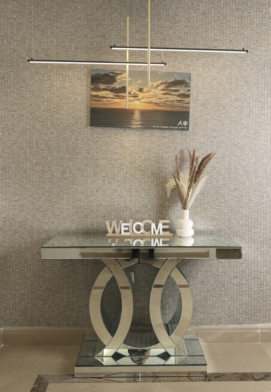 The Netanya Miracle: Designing a Full Apartment Against the Clock