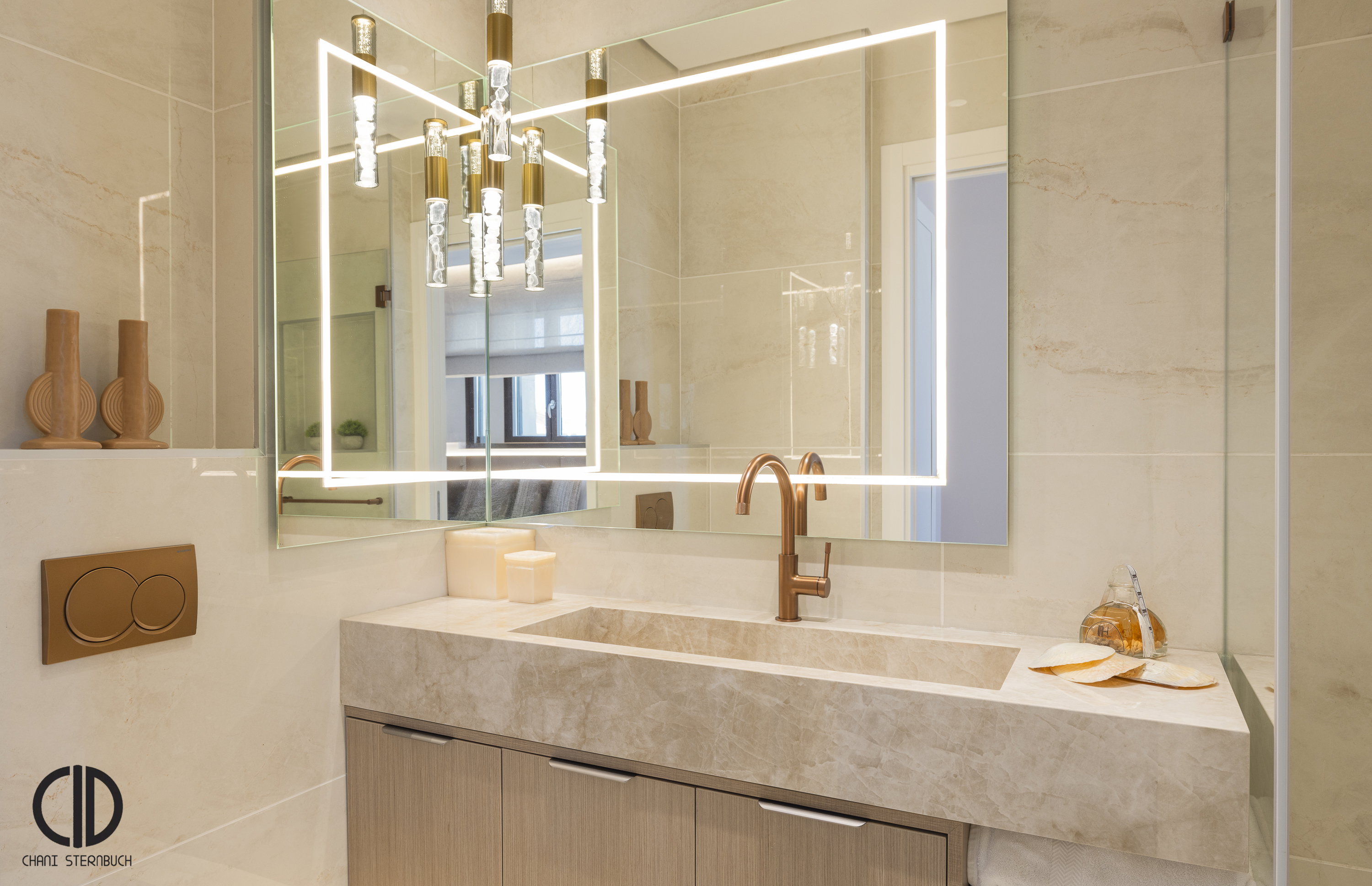 Stylish, Flexible Family Living in the Heart of Jerusalem
