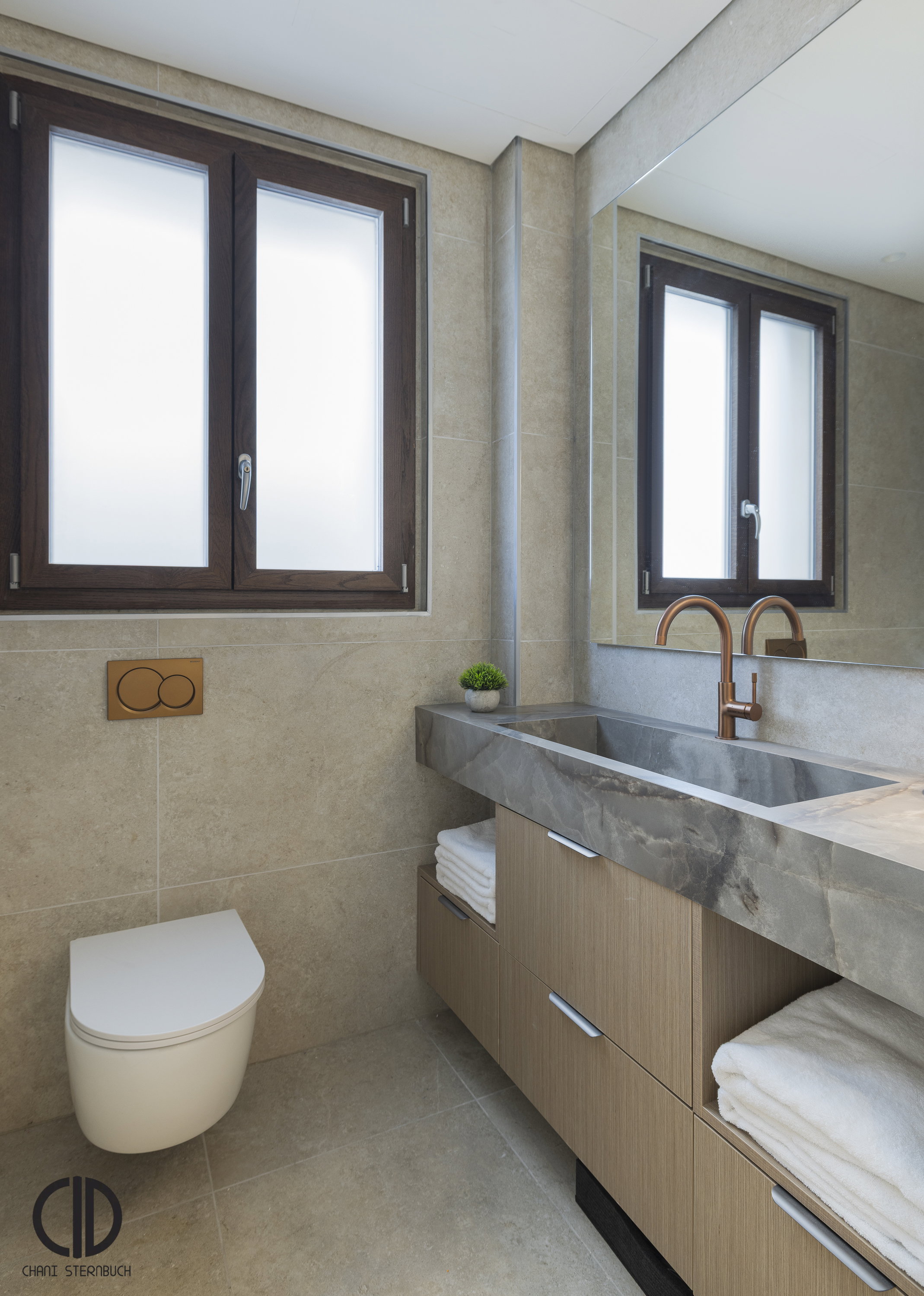 Stylish, Flexible Family Living in the Heart of Jerusalem
