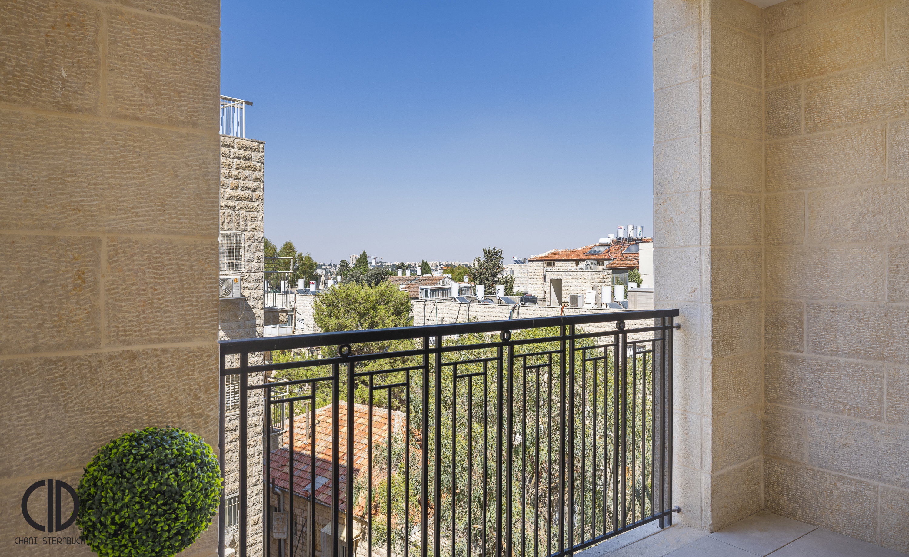 Stylish, Flexible Family Living in the Heart of Jerusalem