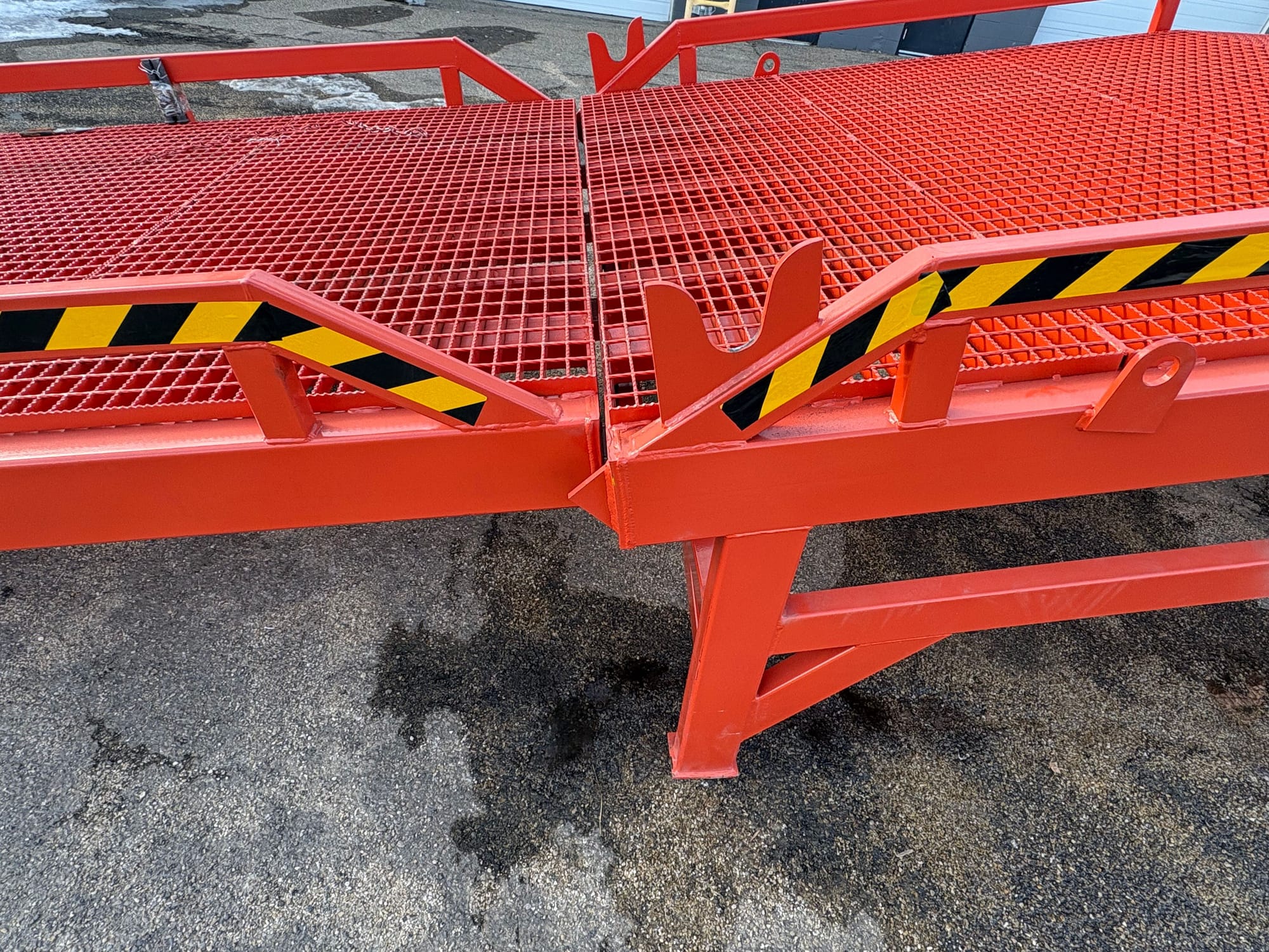 Mobile LOADING RAMP
