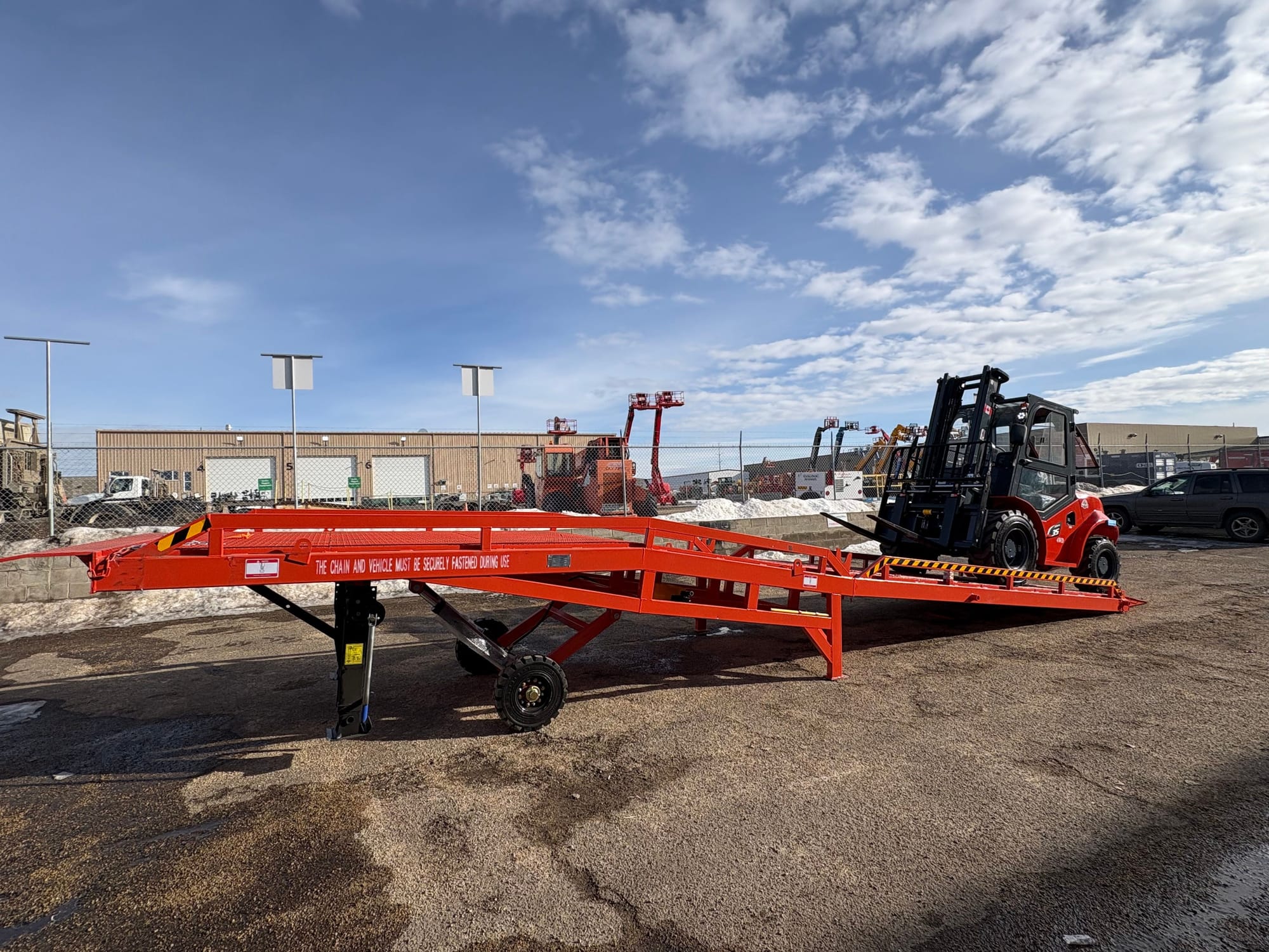 Mobile LOADING RAMP
