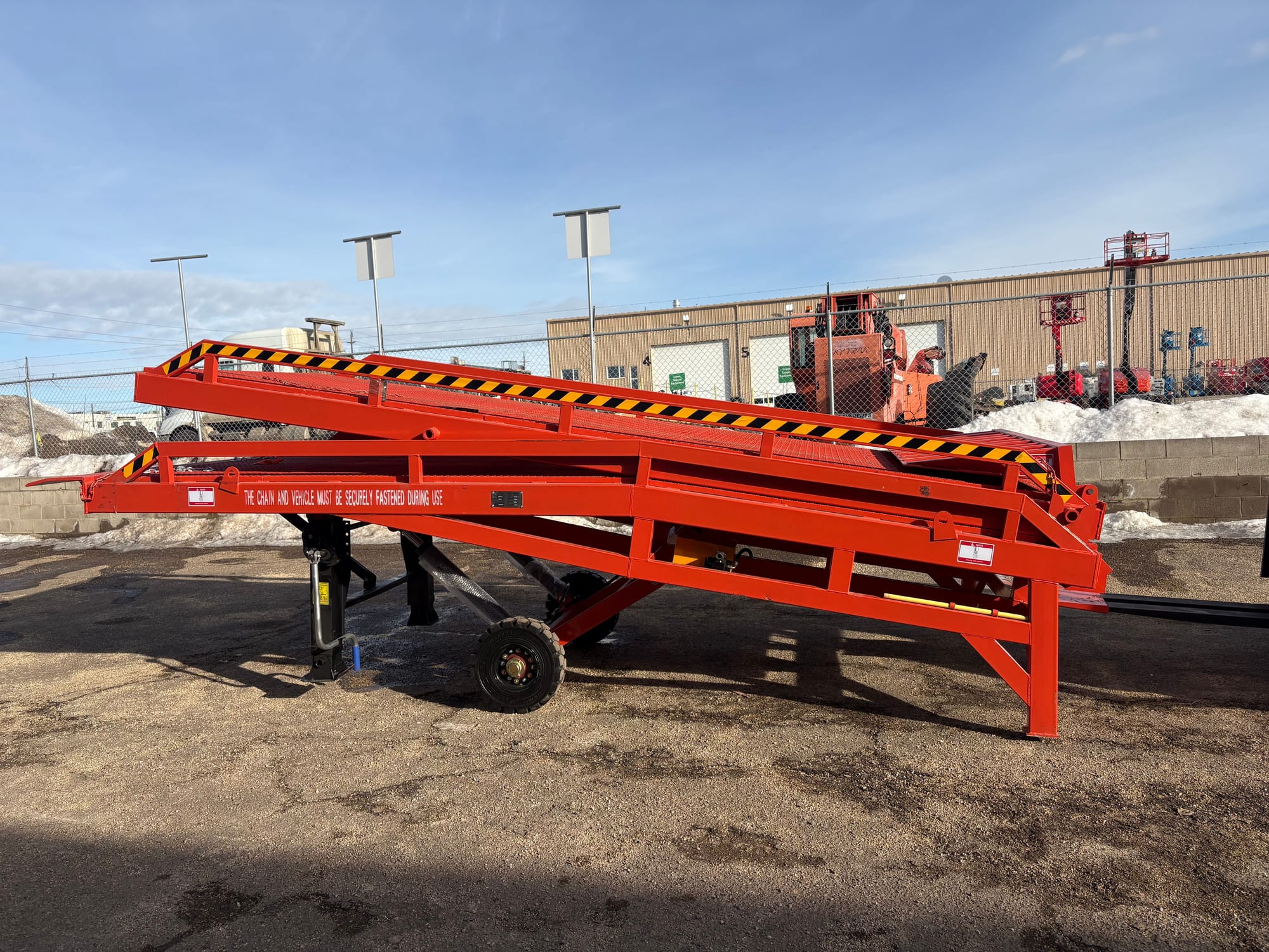 Mobile LOADING RAMP