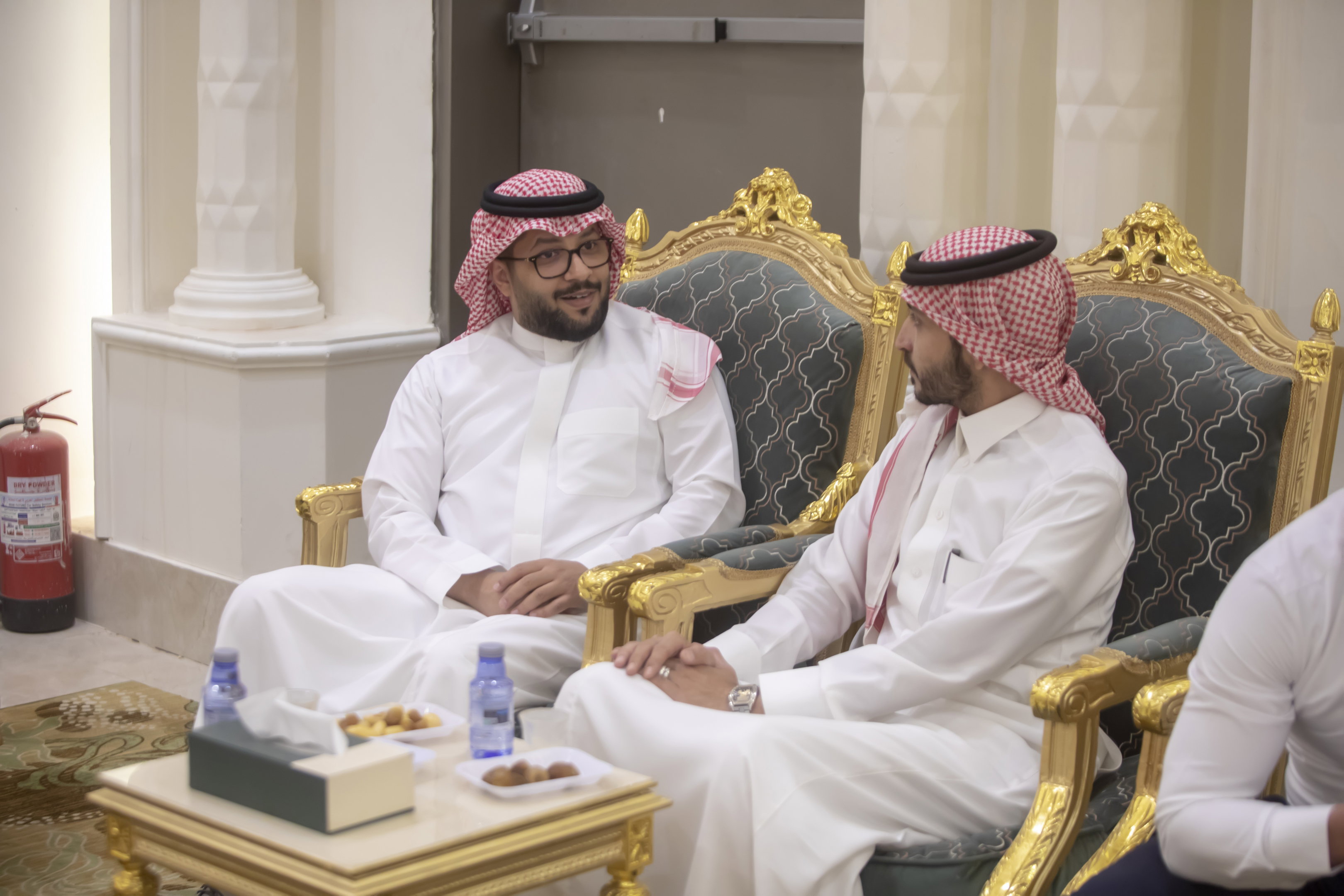 زواج العريس / مرضي بن ناصر الدوسري بقاعة المها للاحتفالات 