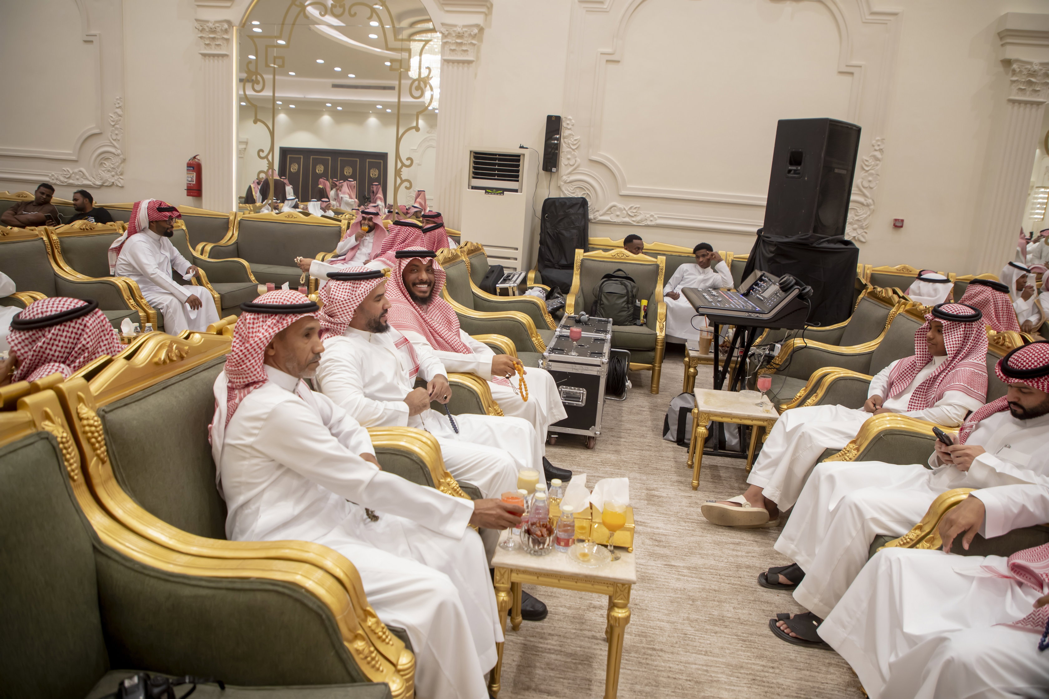 زواج العريس / بكر بن سعد الطلاسي