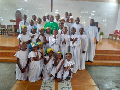 Célébration de Quinze ans de sacerdoce : abbé Jean-Marie KONDE à la Paroisse Bon Pasteur