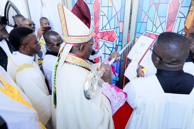 KOLWEZI : MARIAPOLIS DEVIENT LA NOUVELLE CATHÉDRALE SAINTE MARIE REINE DE LA PAIX