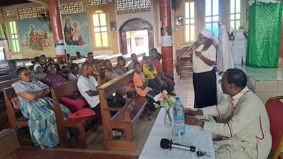 Mgr Jean Bosco Ntep au Quartier d'Amour : la foi au cœur des réalités
