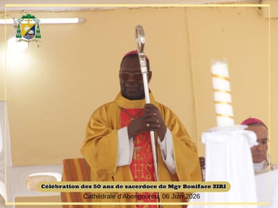 Abengourou en fête : Mgr Boniface Ziri célèbre 50 ans de sacerdoce