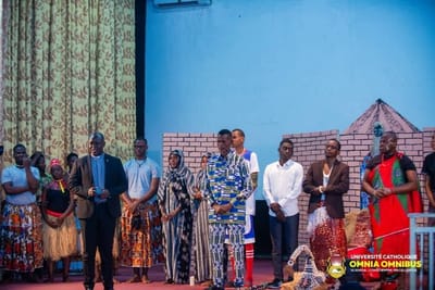 Théâtre : la troupe Omnia émeut la Gombe