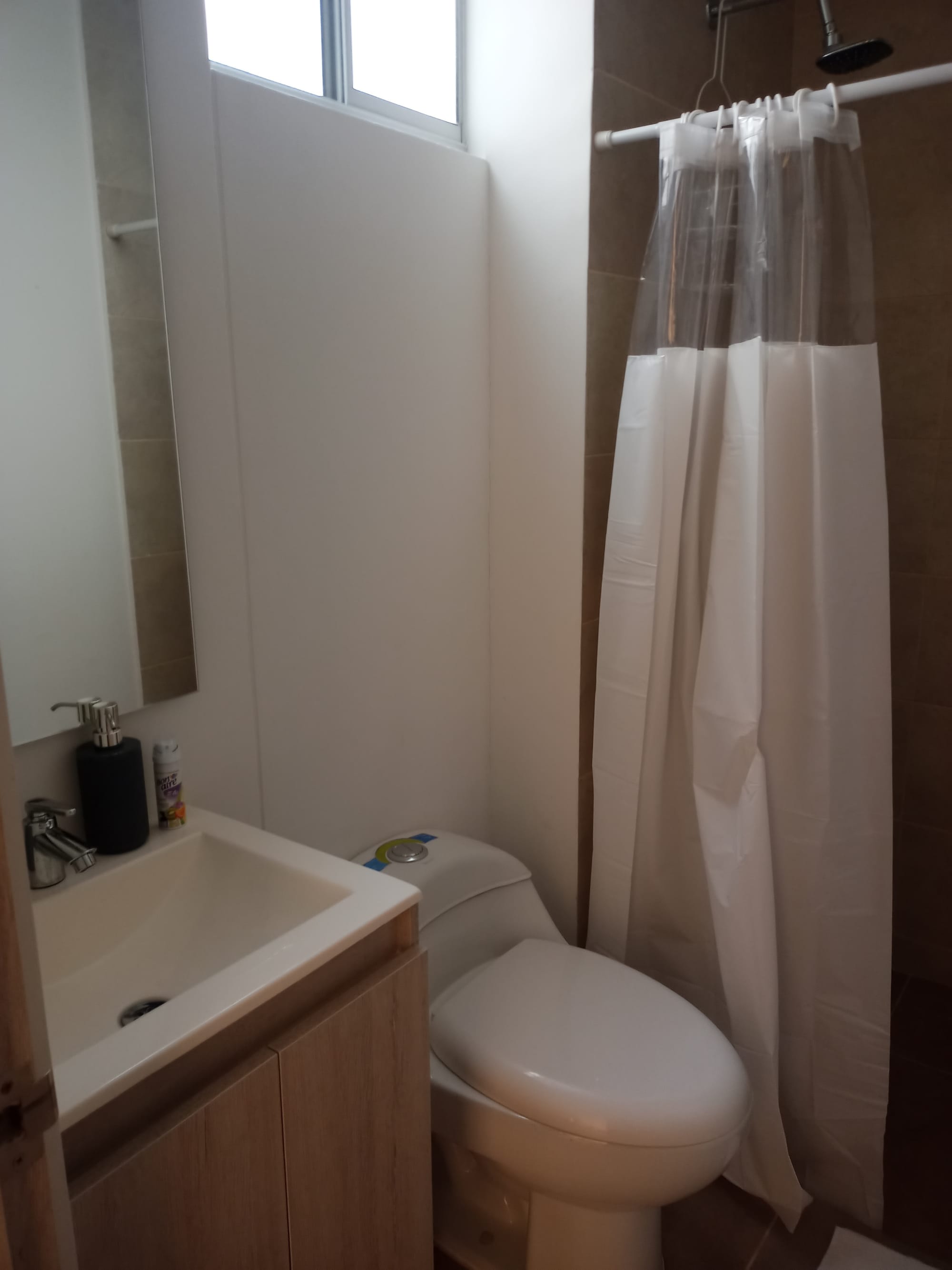 Sala de baño secundaria