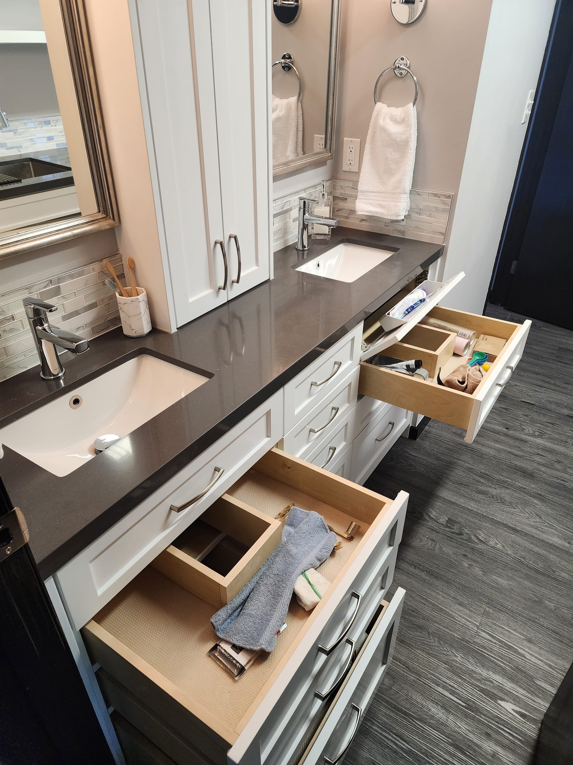 East Vancouver Vanities and Bathroom Renovation