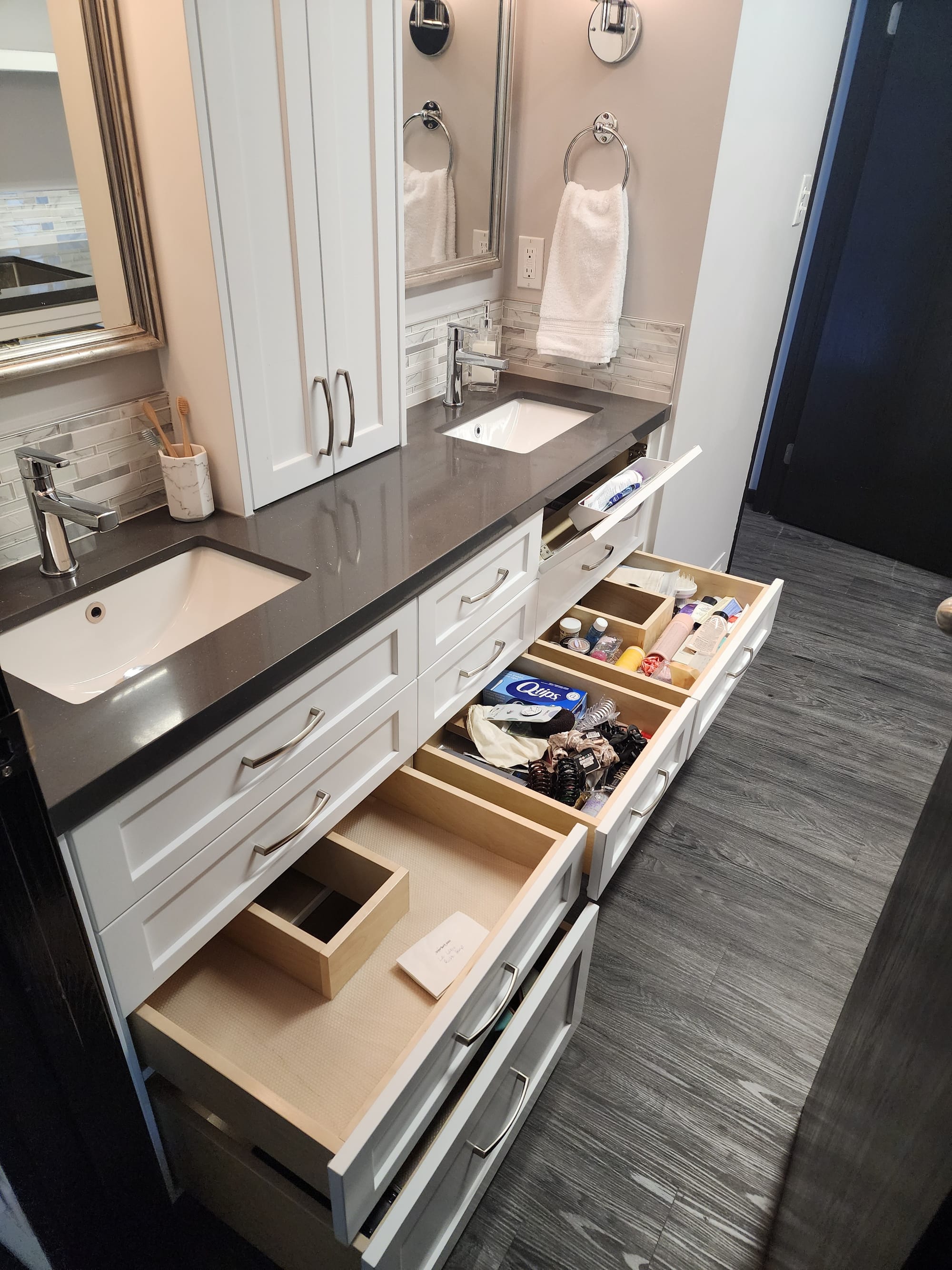East Vancouver Vanities and Bathroom Renovation