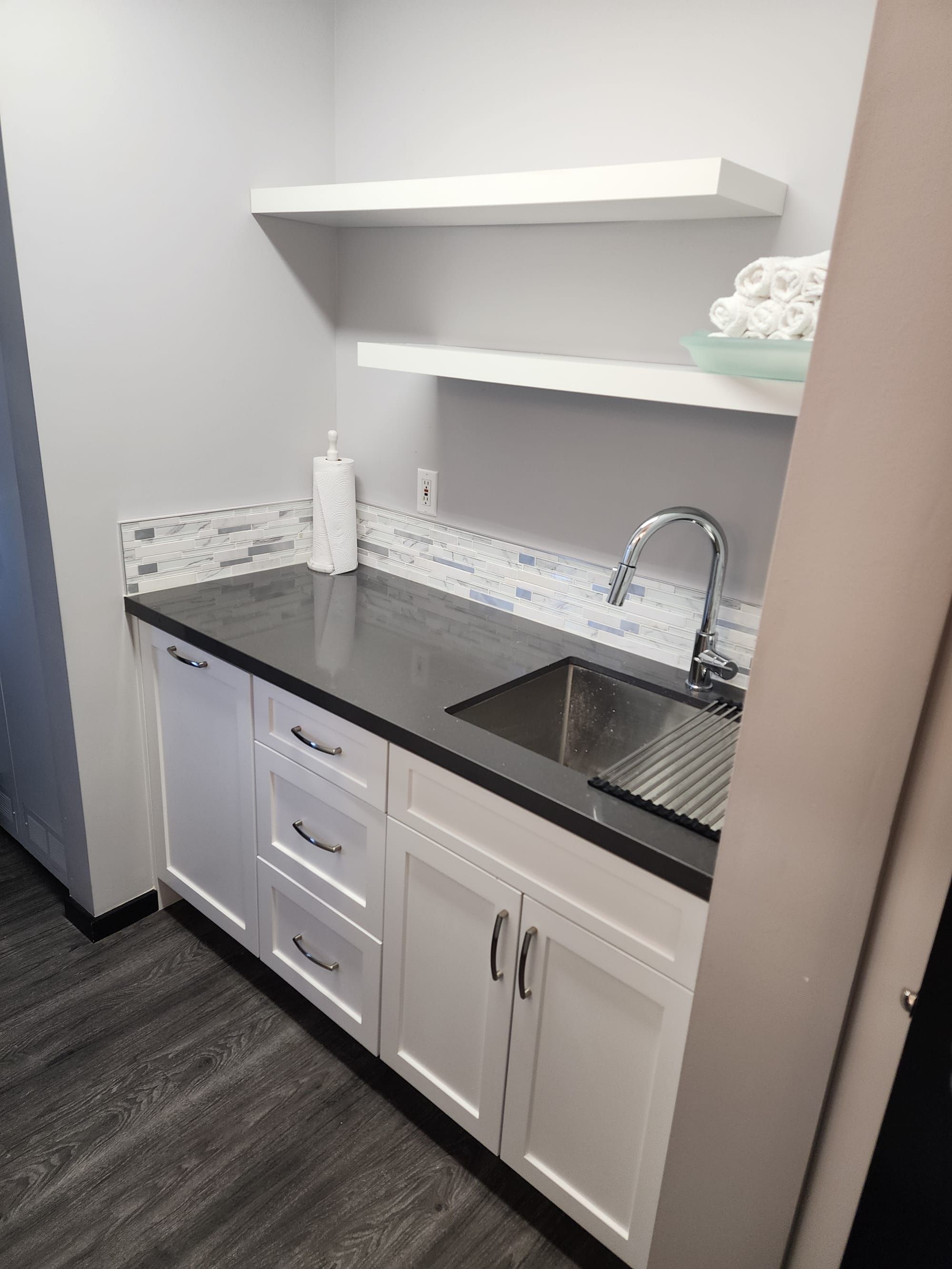 East Vancouver Vanities and Bathroom Renovation