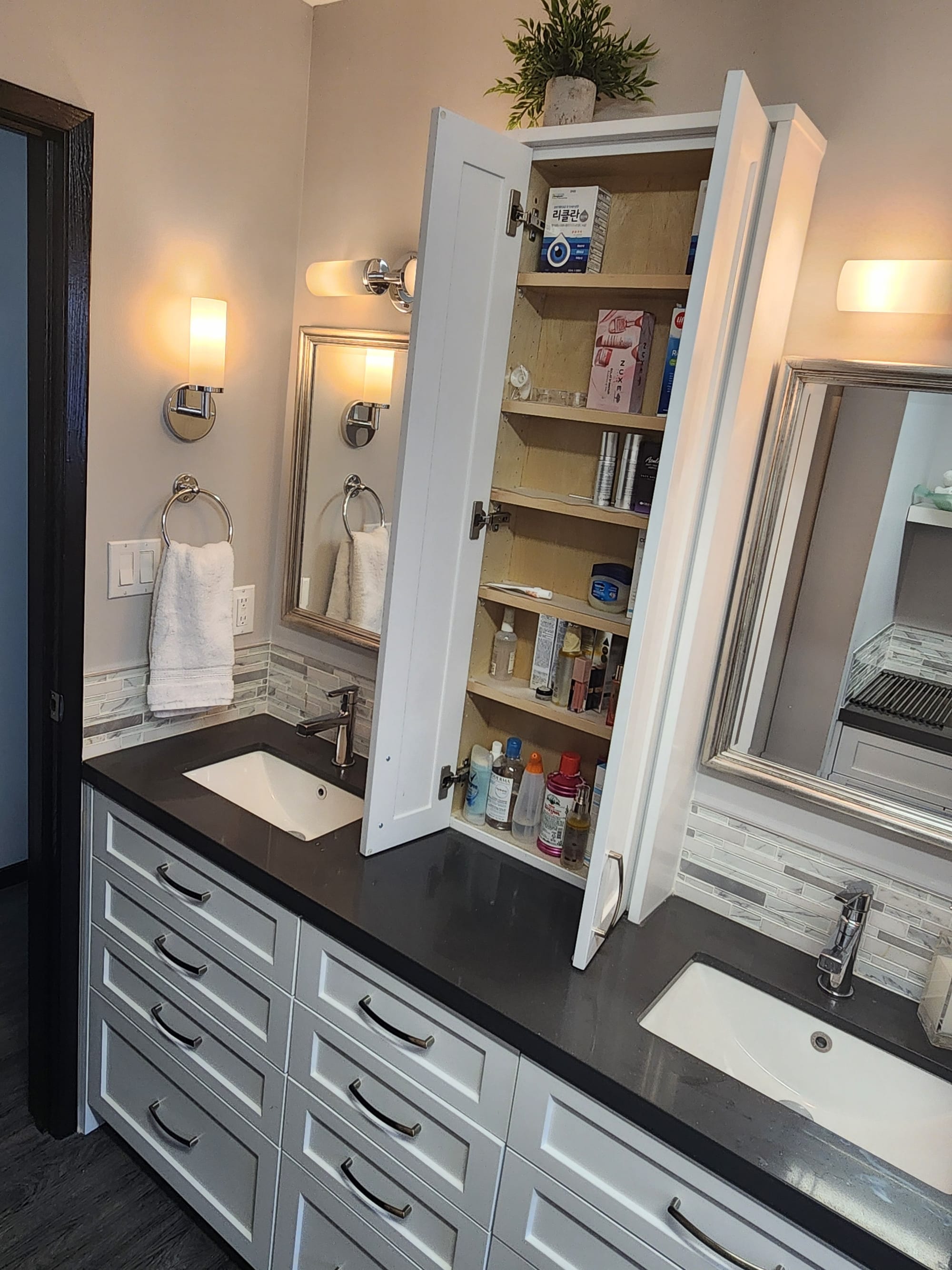 East Vancouver Vanities and Bathroom Renovation