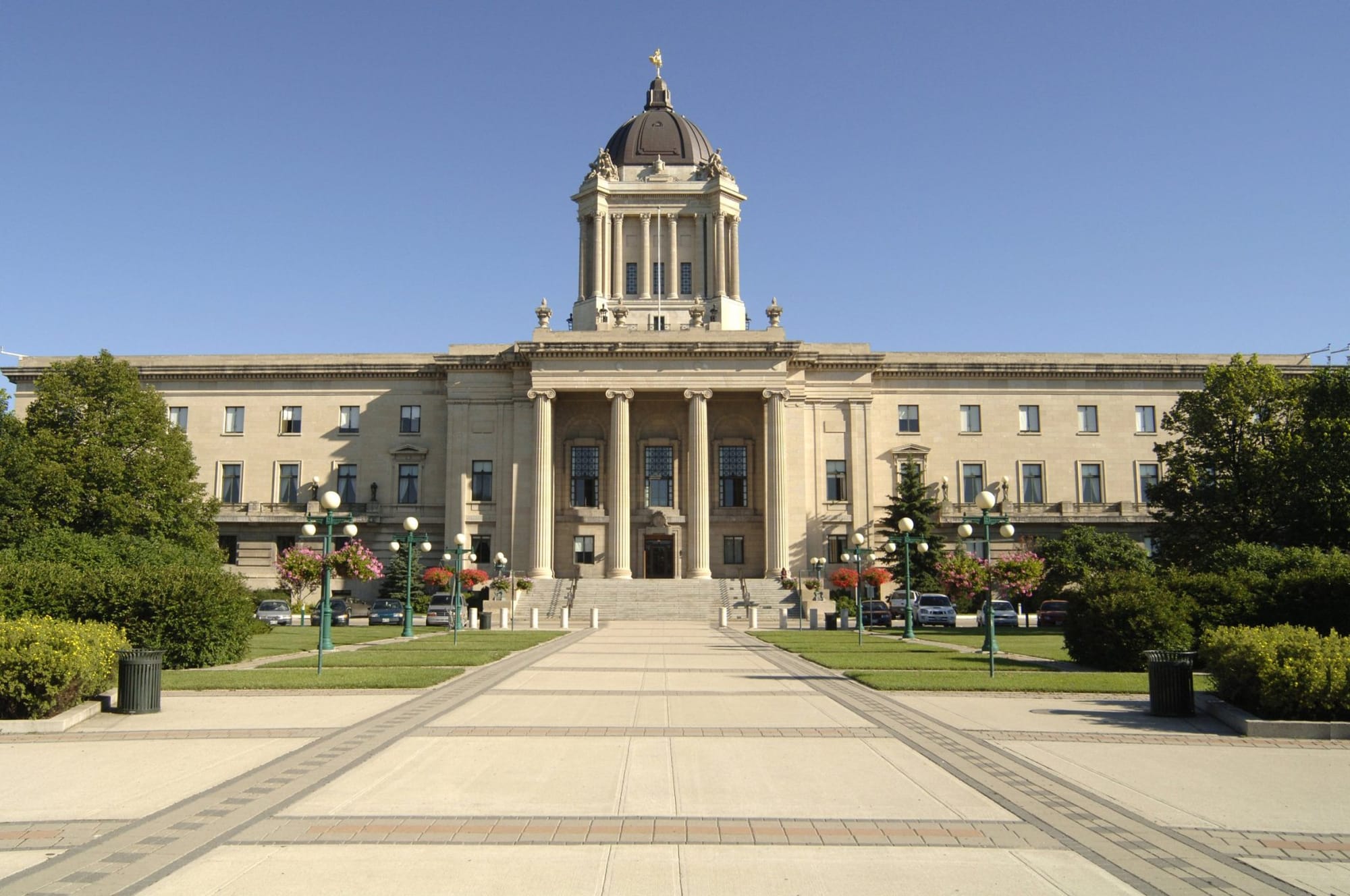 MFUR Vice-President Oakley speaks in support of Bill 17