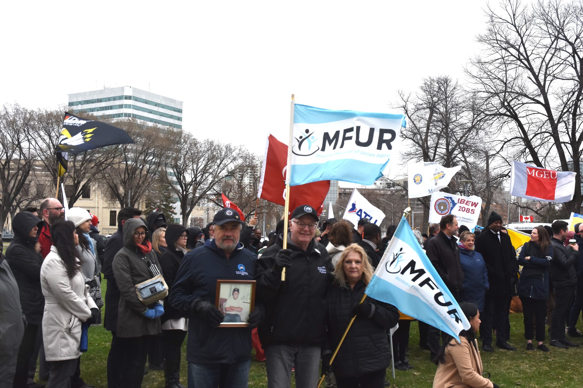 MFUR joins Manitoba’s Labour movement to mark National Day of Mourning