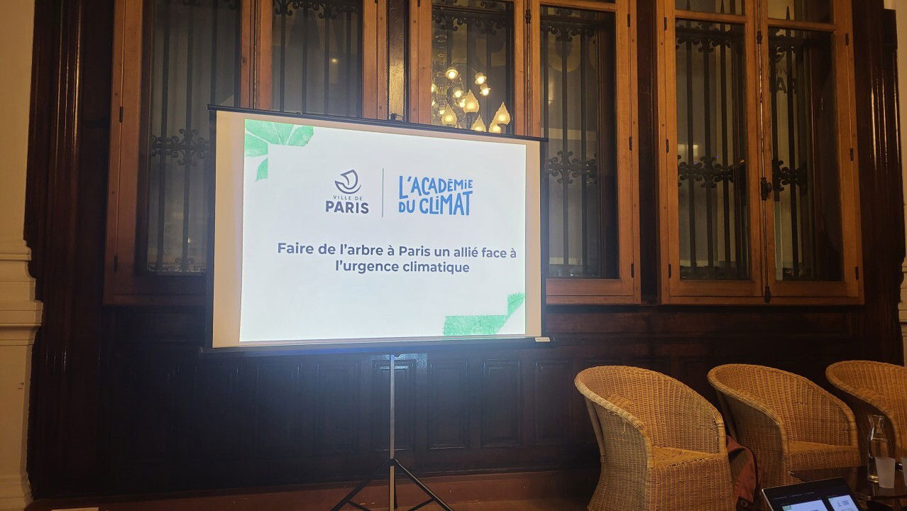 Conférence "Faire de l'arbre à Paris un allié face à l'urgence climatique" : Paris, Un Modèle d'Urbanisme Vert avec le Plan Arbre 🌳