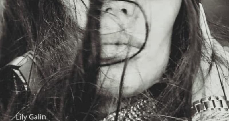 Lily Galin - "What’s your story"