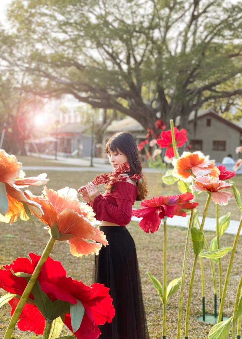 2023新年園區大型花藝佈置