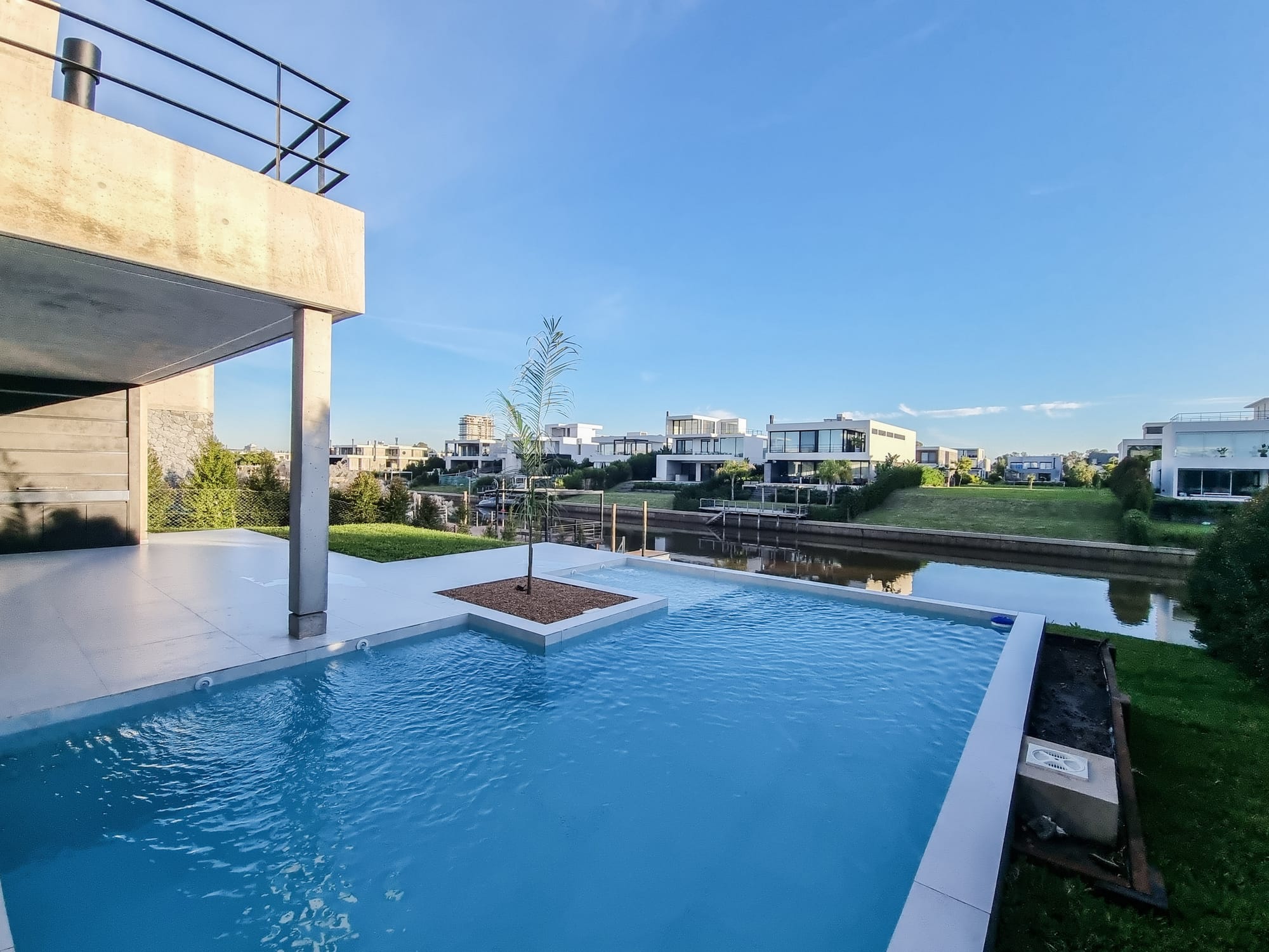 El Final de un Nuevo Comienzo...