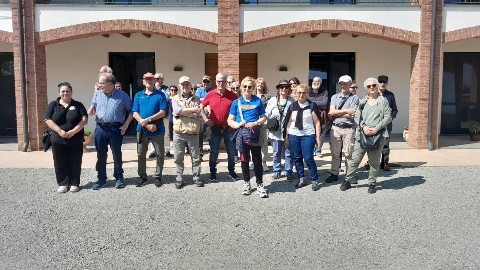 29 APRILE 25 FUORI FIERA ALLEVAMENTO LUMACHE POGNANO