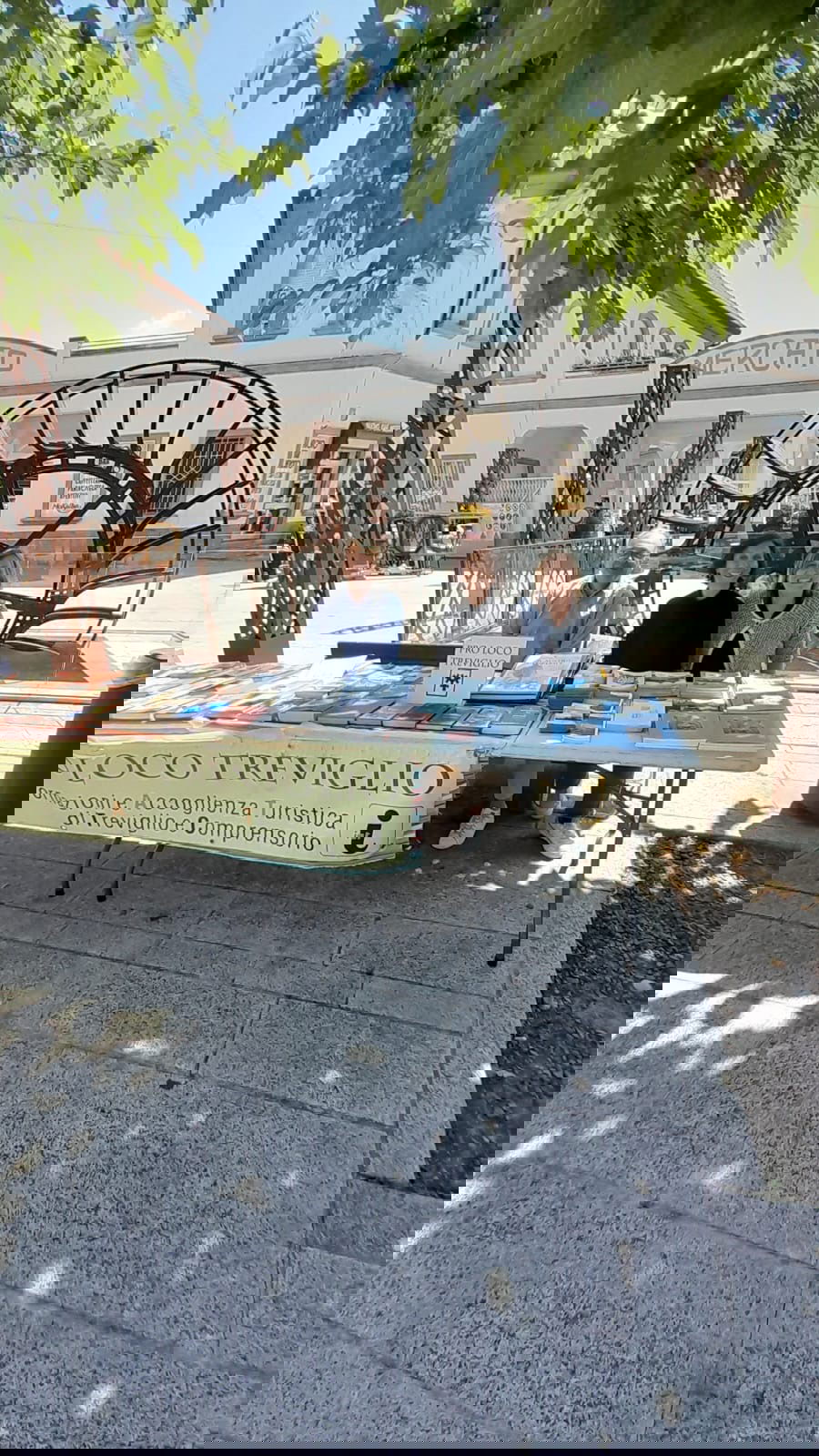 2025 MERCATINO LIBRI