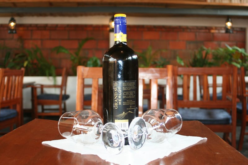 Pure Bliss at El Vista Backyard Bar