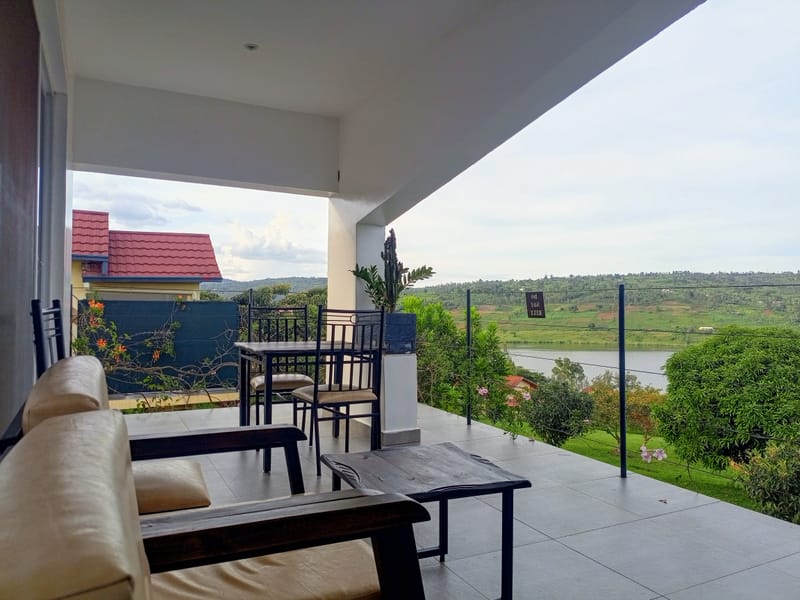 Escaping to Umuko Lodge