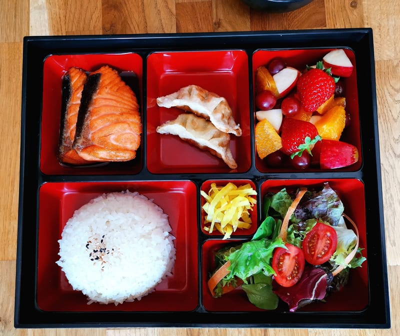 Salmon teriyaki Bento