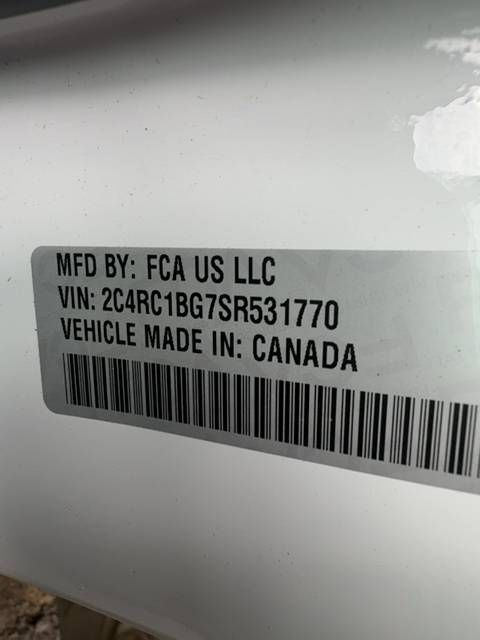 57605586