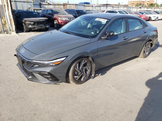 2024 Hyundai Elantra, Limited