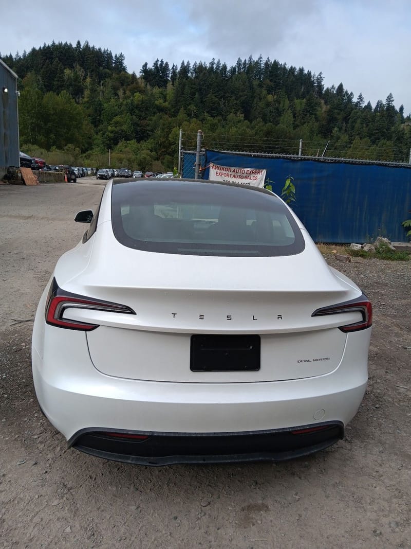 Tesla Model 3 Long Range Dual Motor All-Wheel Drive 2024