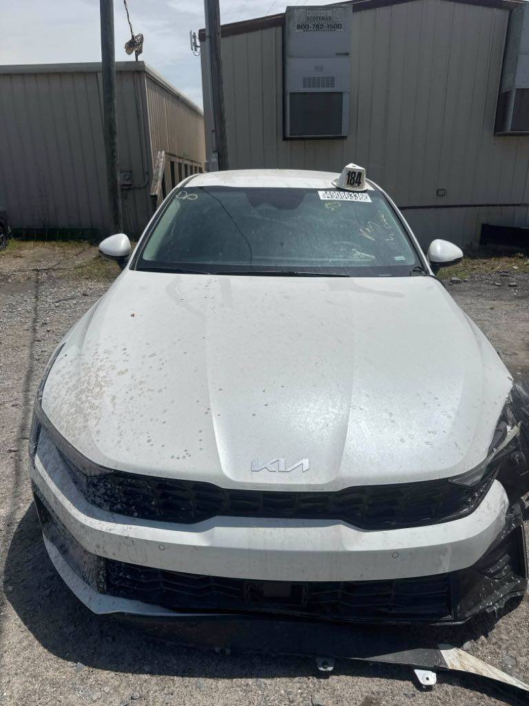 2026 KIA K5, Lxs