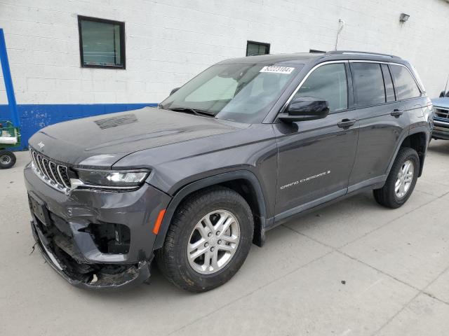 2023 Jeep Grand Cherokee, Laredo