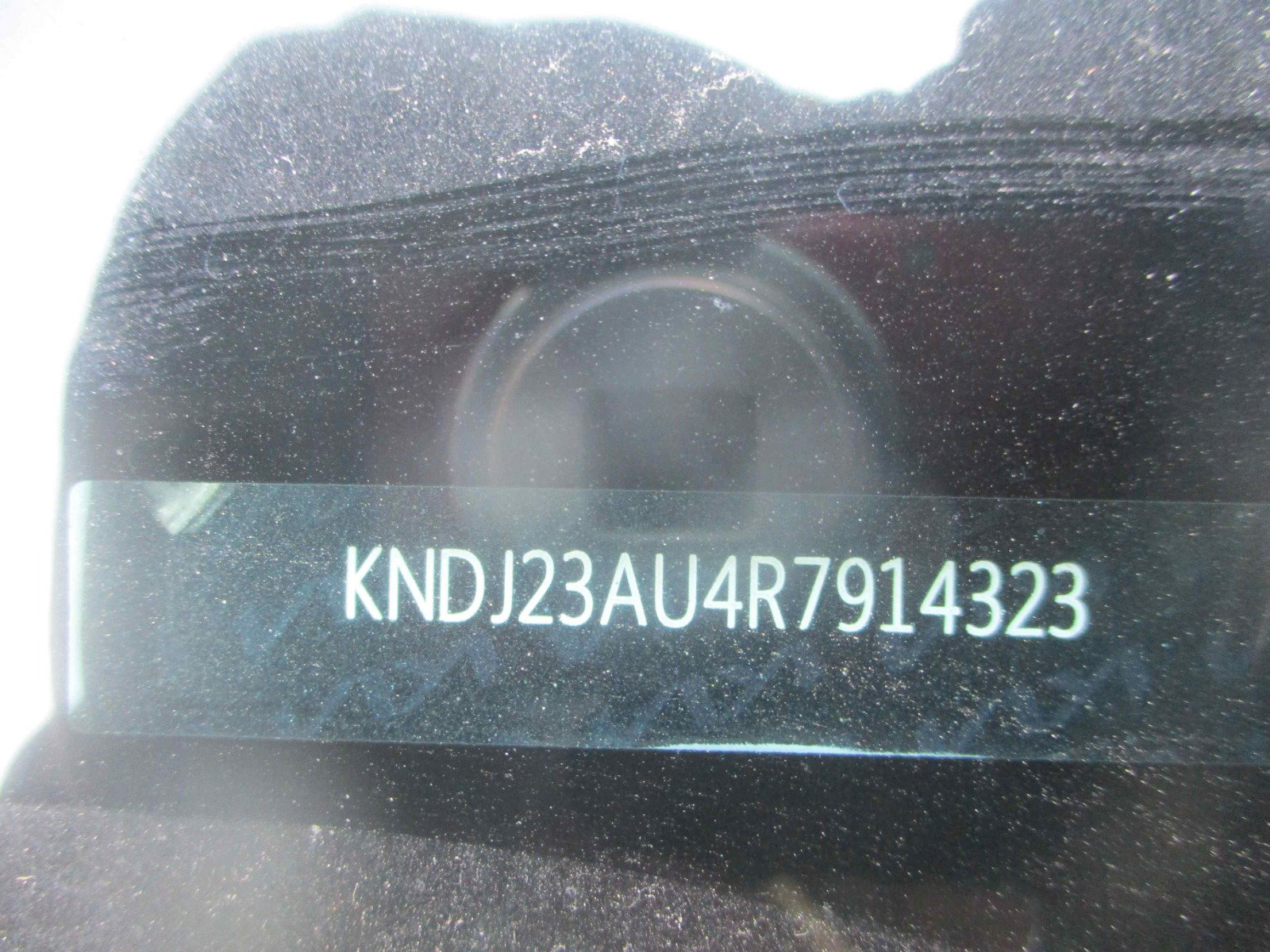 54761614