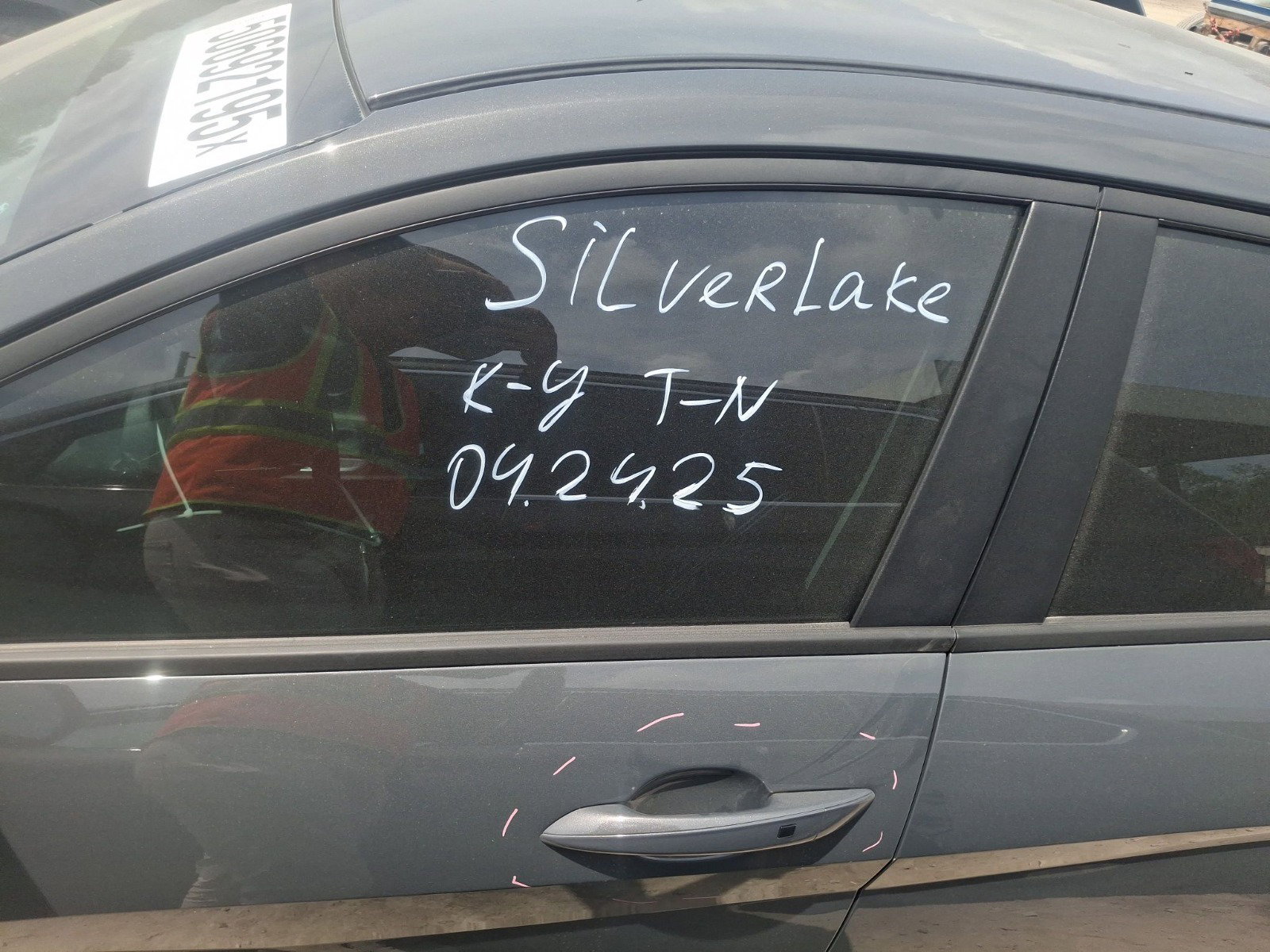 50692195