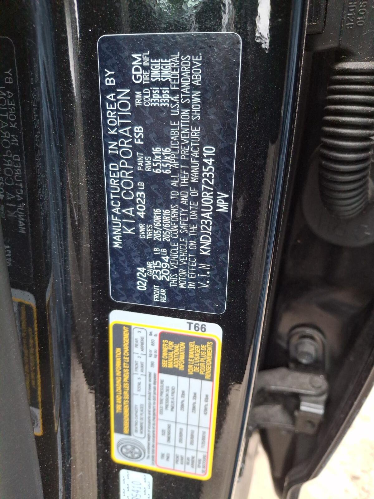 47400135