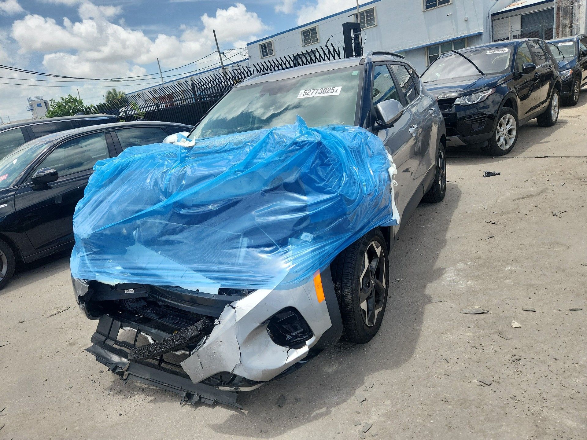 52773025
