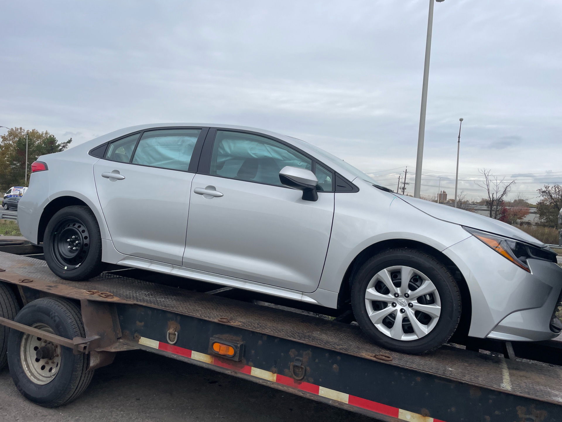 TOYOTA Corolla LE 2025