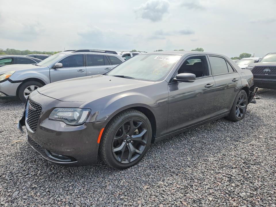 2023 Chrysler 300, S