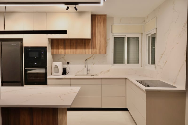 מטבח מודרני בהתאמה אישית