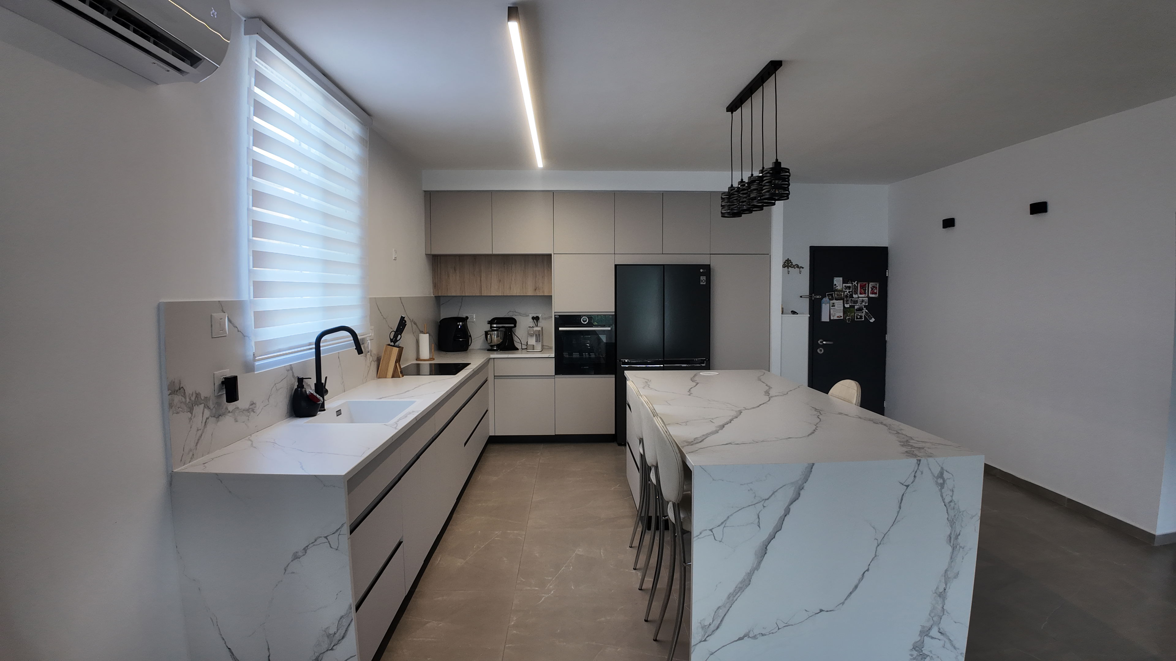 Custom made modern kitchen