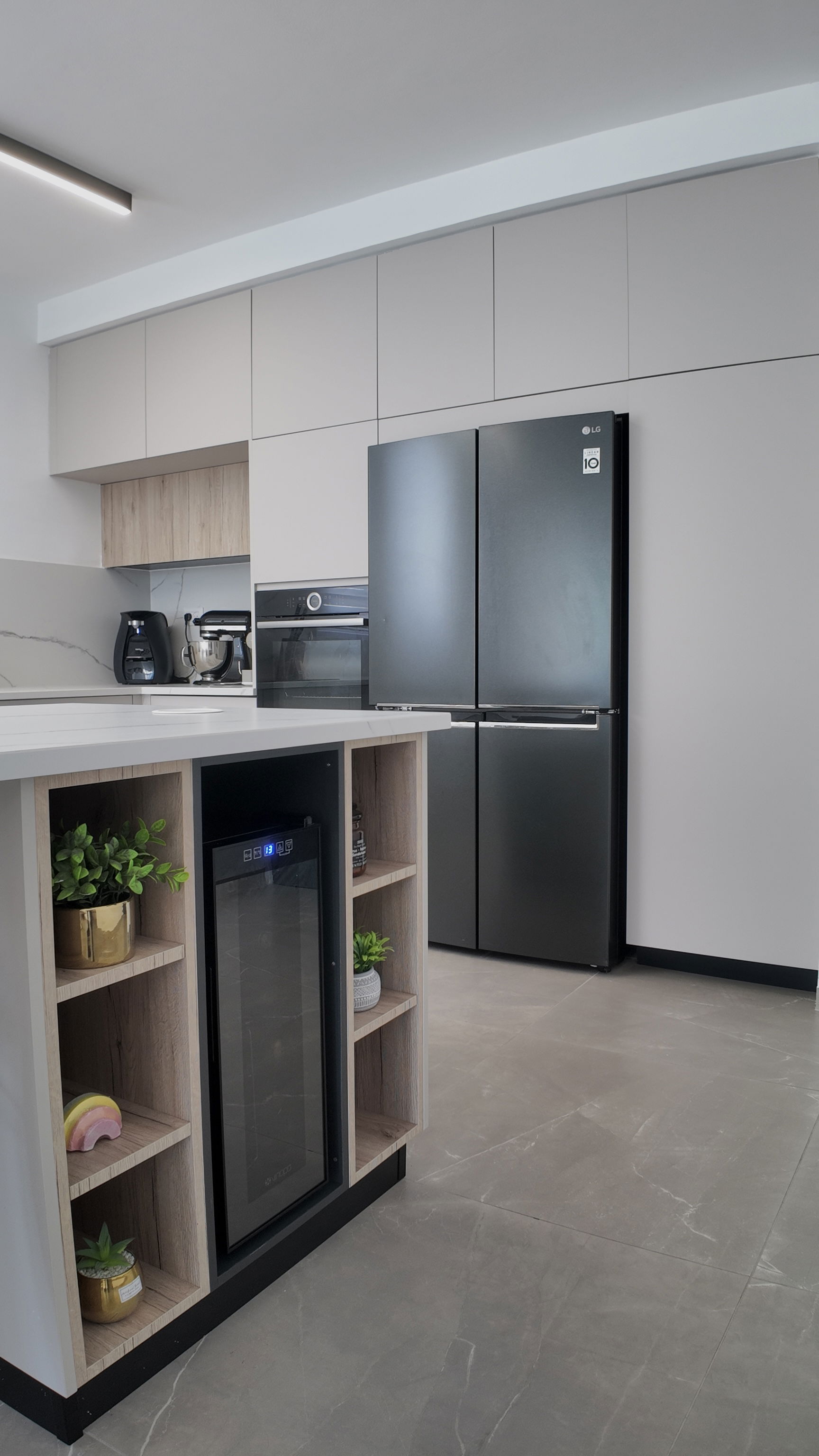 Custom made modern kitchen